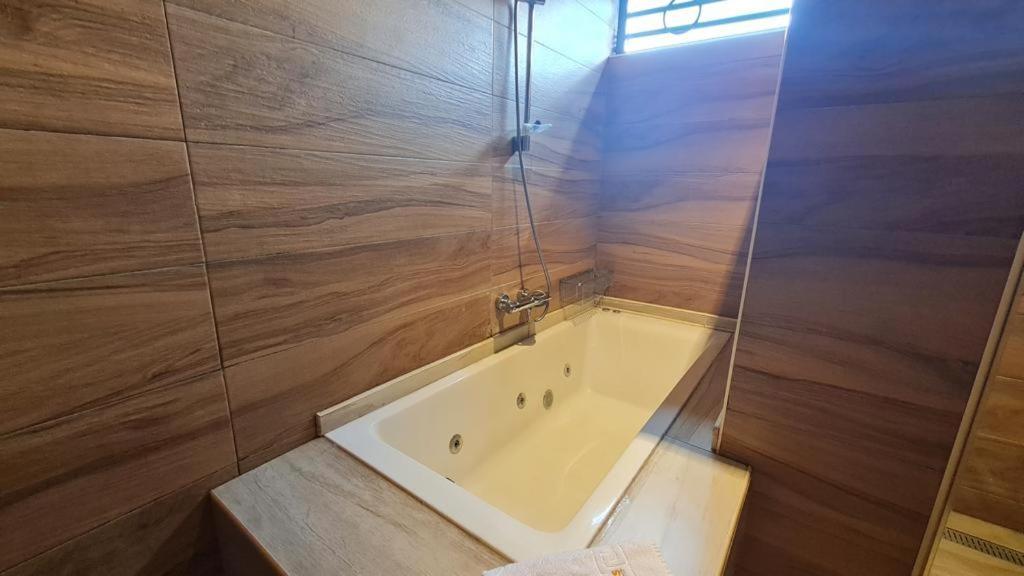 Gk Apartments Asaba Eksteriør bilde
